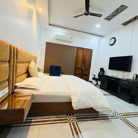Shreshth Home Stay - Best Family Accommodation - 3Km From Har Ki Pauri, Haridwar, Uttarakhand Экстерьер фото