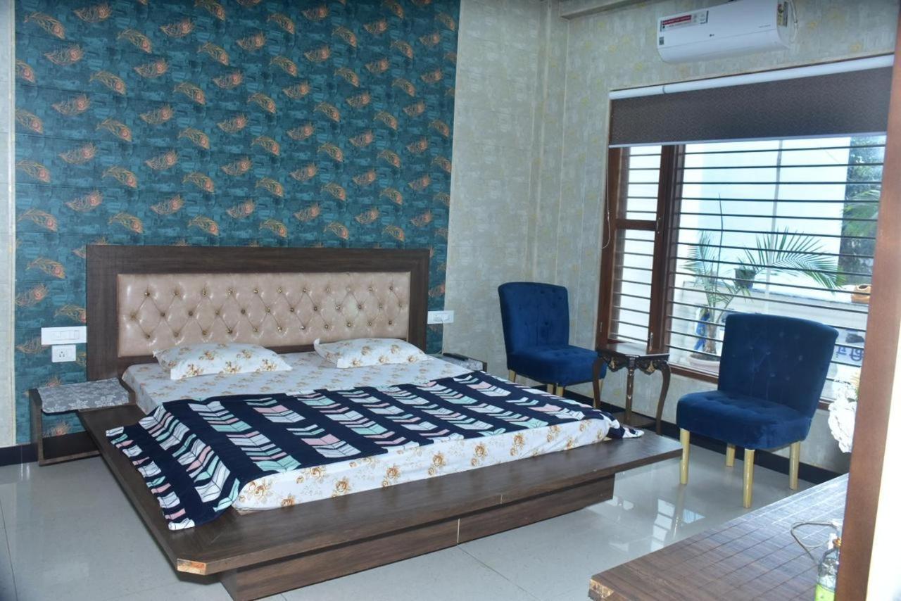Shreshth Home Stay - Best Family Accommodation - 3Km From Har Ki Pauri, Haridwar, Uttarakhand Экстерьер фото