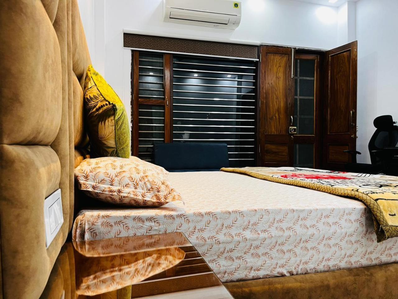 Shreshth Home Stay - Best Family Accommodation - 3Km From Har Ki Pauri, Haridwar, Uttarakhand Экстерьер фото