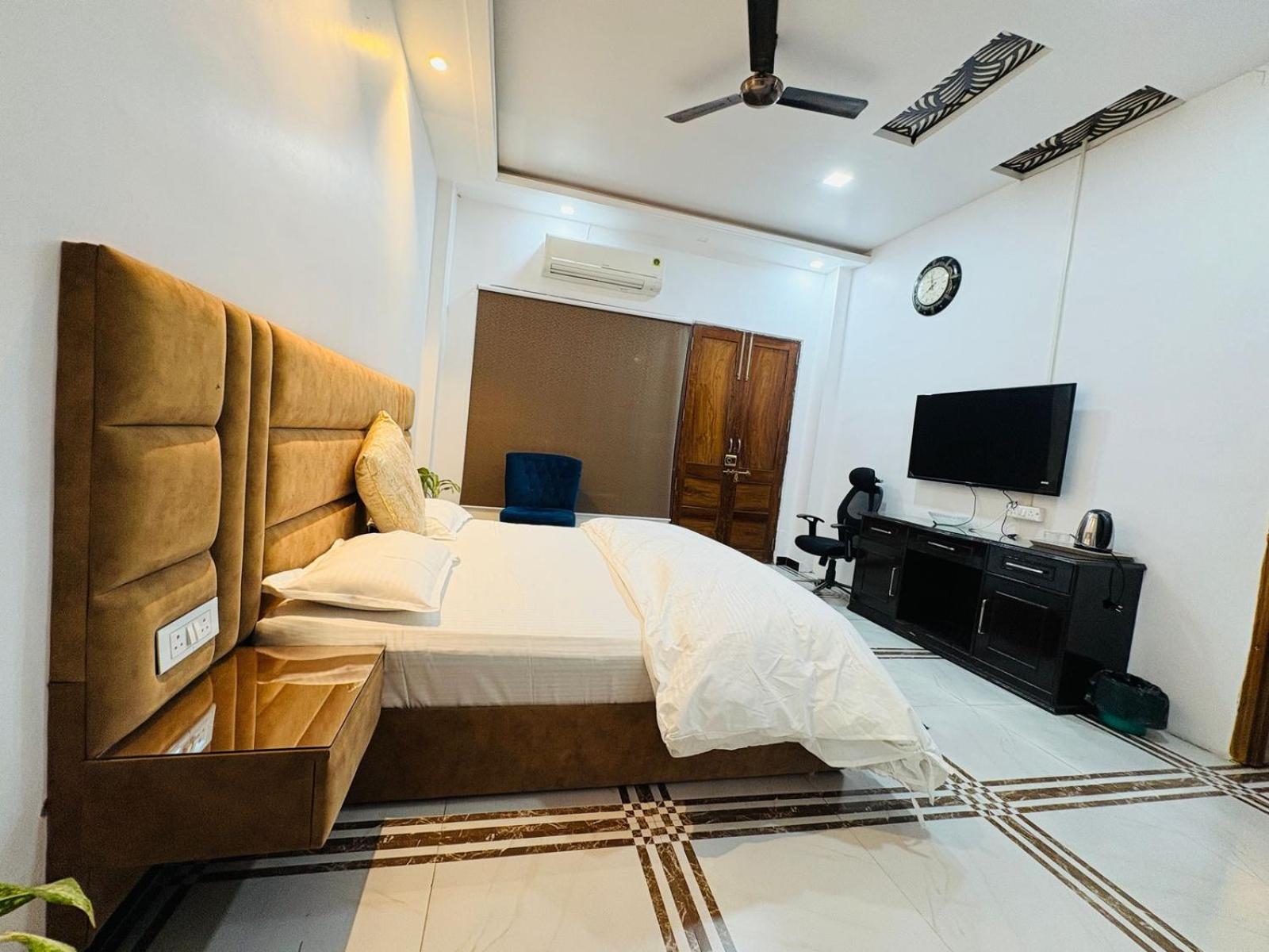 Shreshth Home Stay - Best Family Accommodation - 3Km From Har Ki Pauri, Haridwar, Uttarakhand Экстерьер фото
