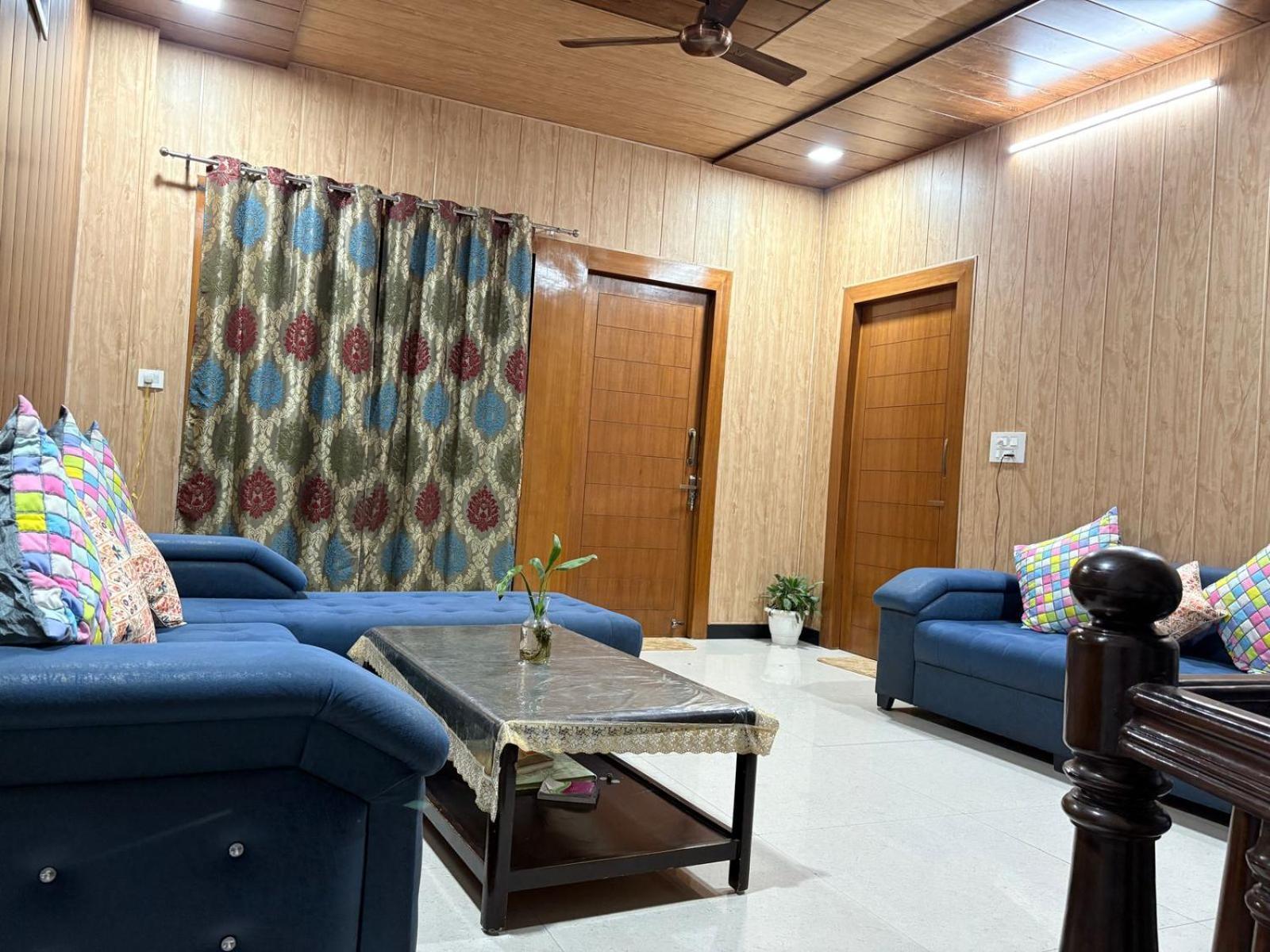 Shreshth Home Stay - Best Family Accommodation - 3Km From Har Ki Pauri, Haridwar, Uttarakhand Экстерьер фото